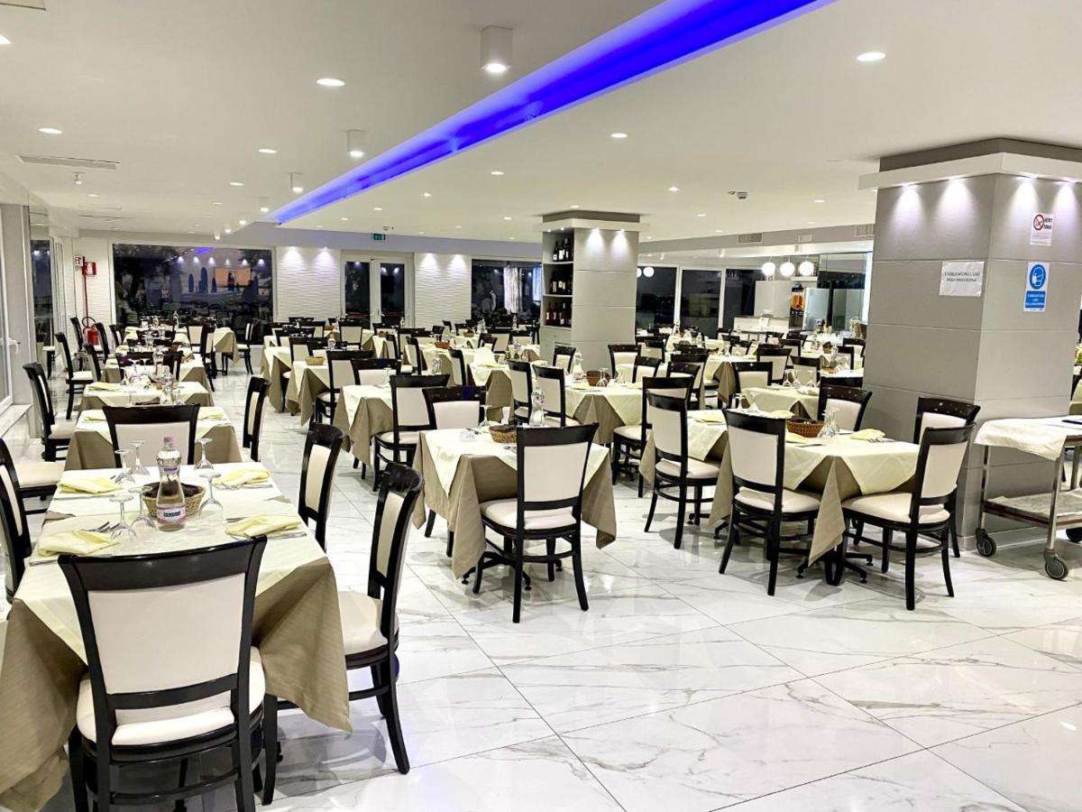 Hotel Blu Porto Cesareo Exterior foto
